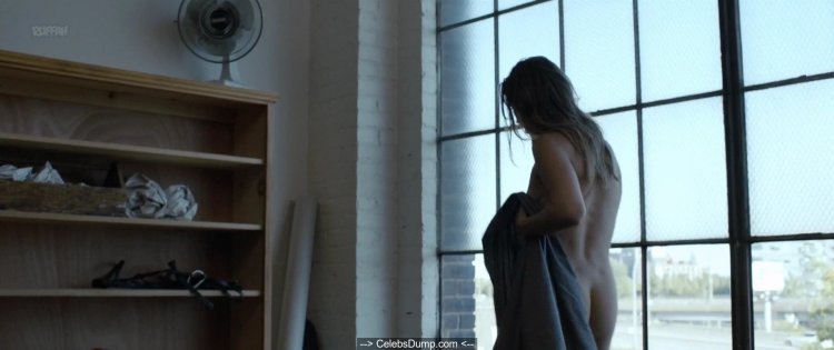 Below her lips erotic scenes