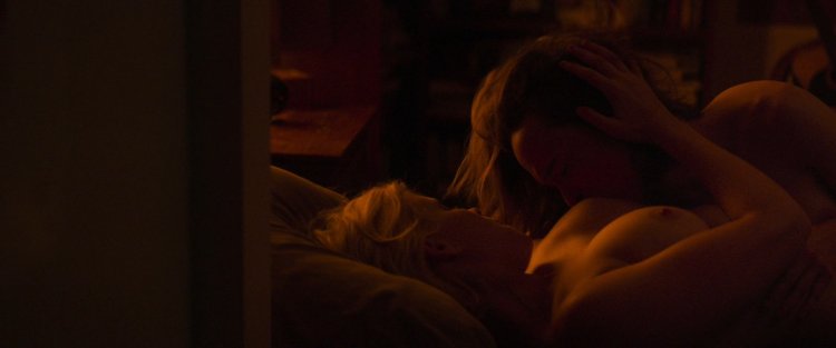 Ellen Page boobs Mara