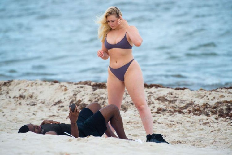 Iskra Lawrence Fitonyashka