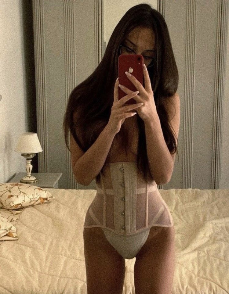 UnrealCobain Onlifans