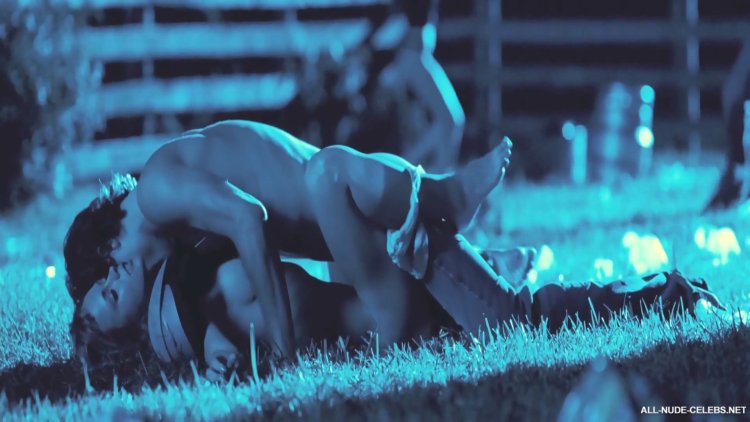 Kristina Ricci Black Snake Moan Naked