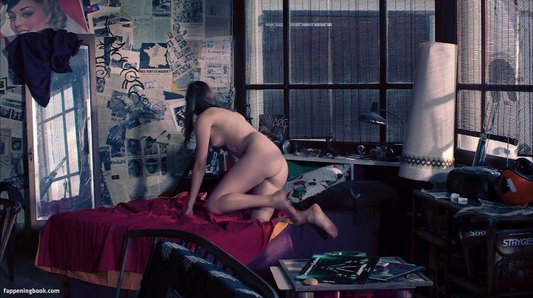 Helen Zimmer Naked in the Cinema