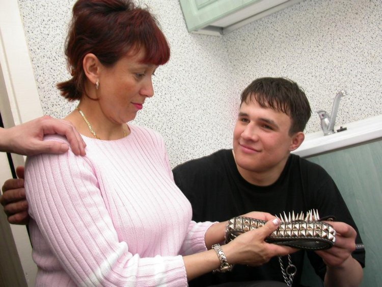 Amalia Millieinsides 18