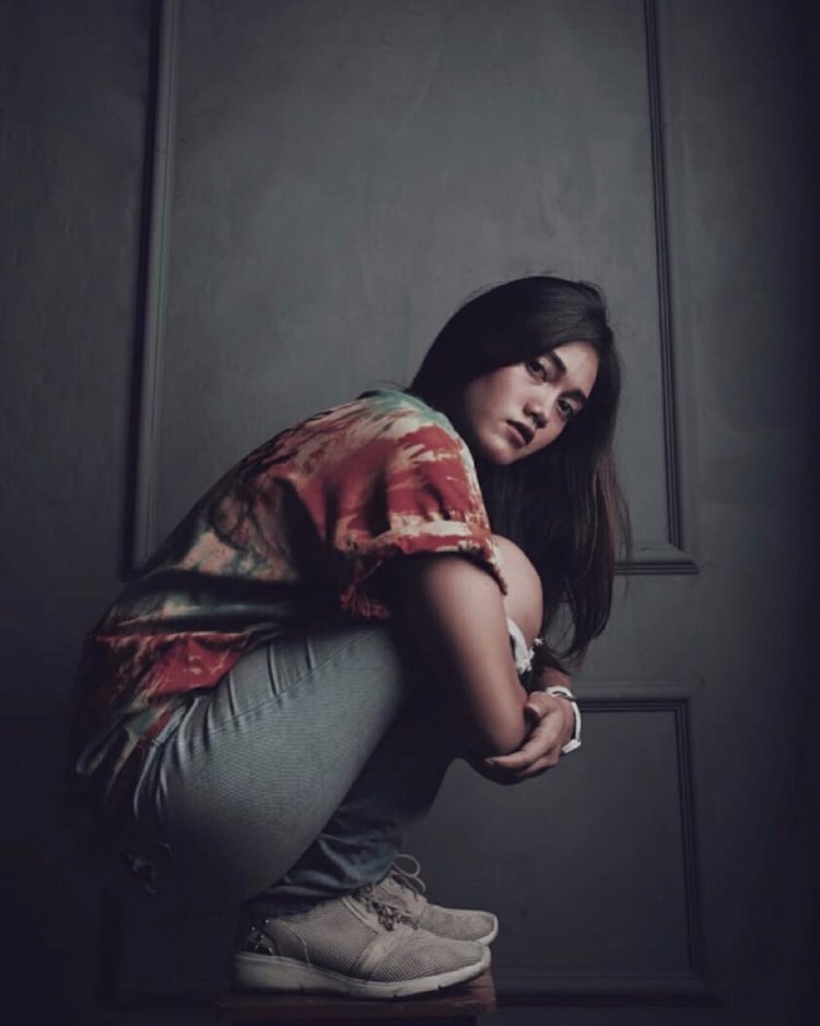 Amelia Kapustin Sexy