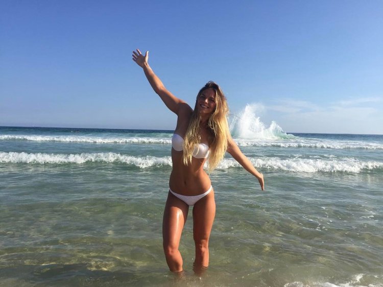 Julia Kanakina Maxim