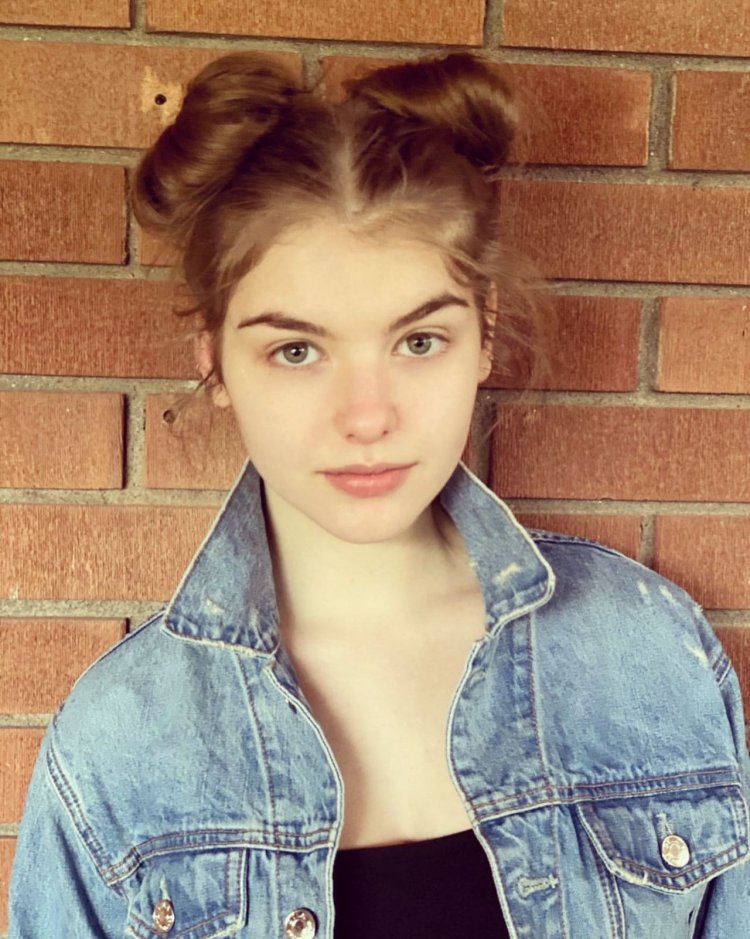 Liliana Wray Instagram Pixwox