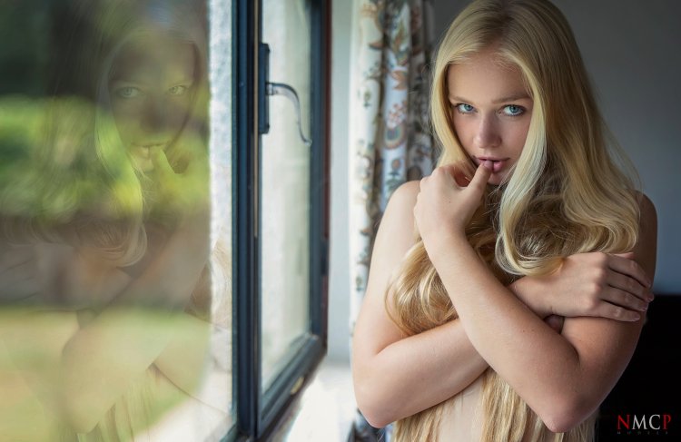 Julia Dmitrieva model