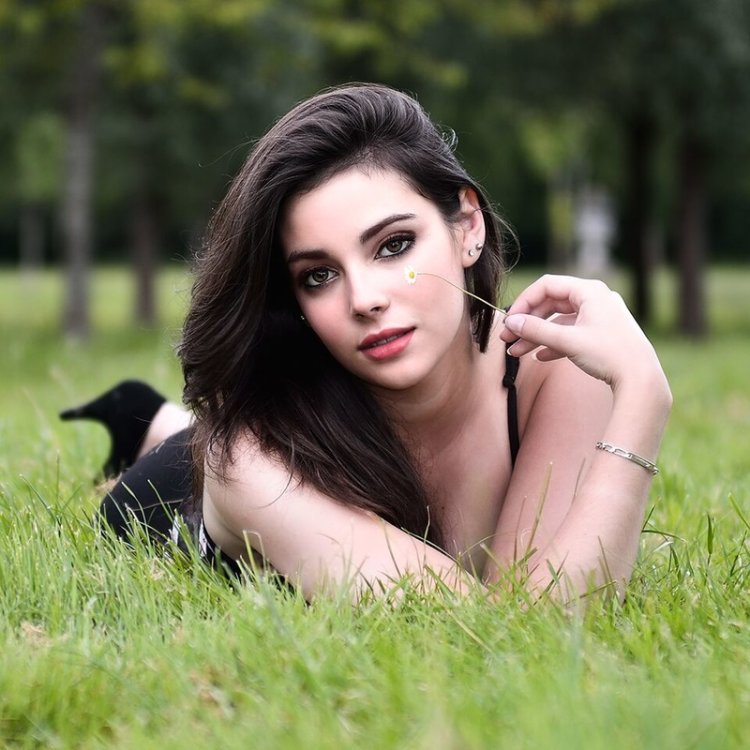 Kim Oceane, Cristelle Henneman,