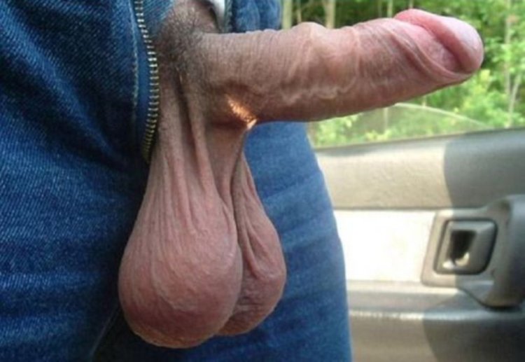 Huge saggy of a black man