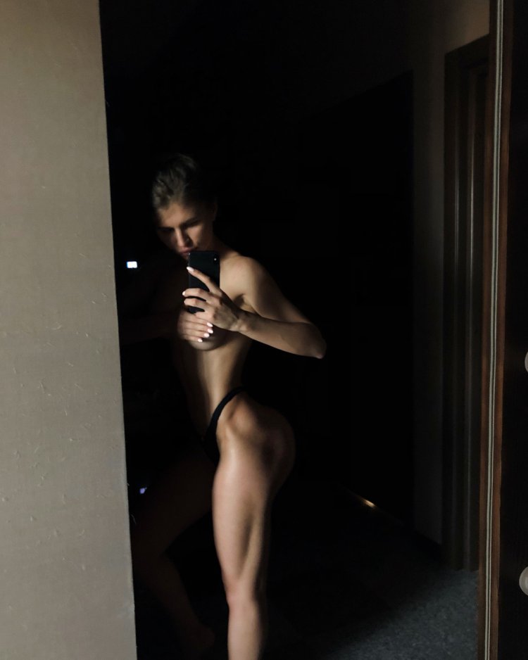 Nadine Kerastasis ass