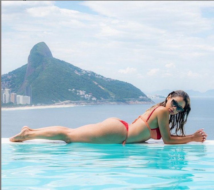 Lexa singer Brazil naked