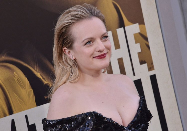 Elizabeth Moss Figure