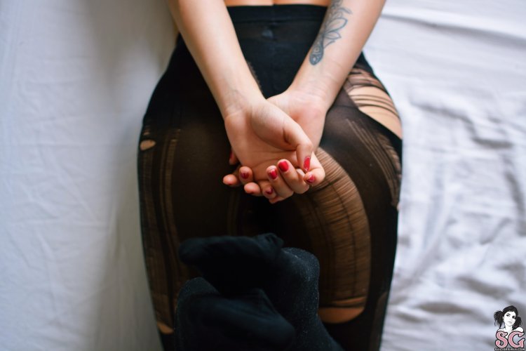 Thaiz Suicide Naked albums VK