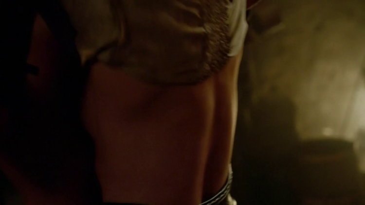 Jessica Parker Kennedy black sails naked