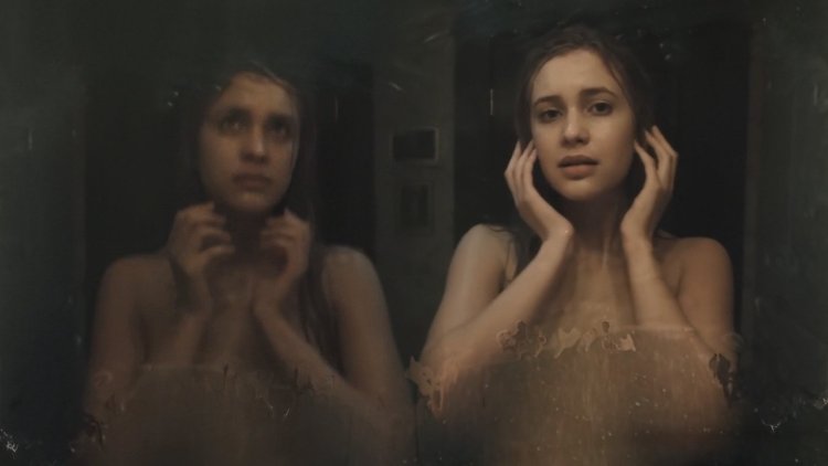 Alexia Fast hot scenes