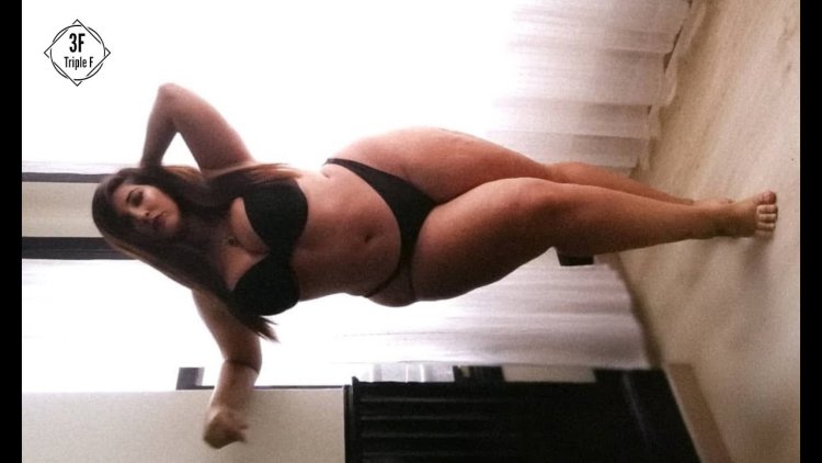 Natalia Lozano Selfie