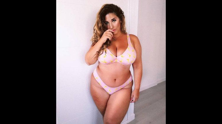 Natalia Lozano Plus-Size model