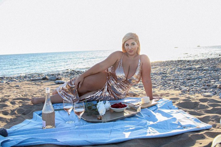 Natalia lozano is thin