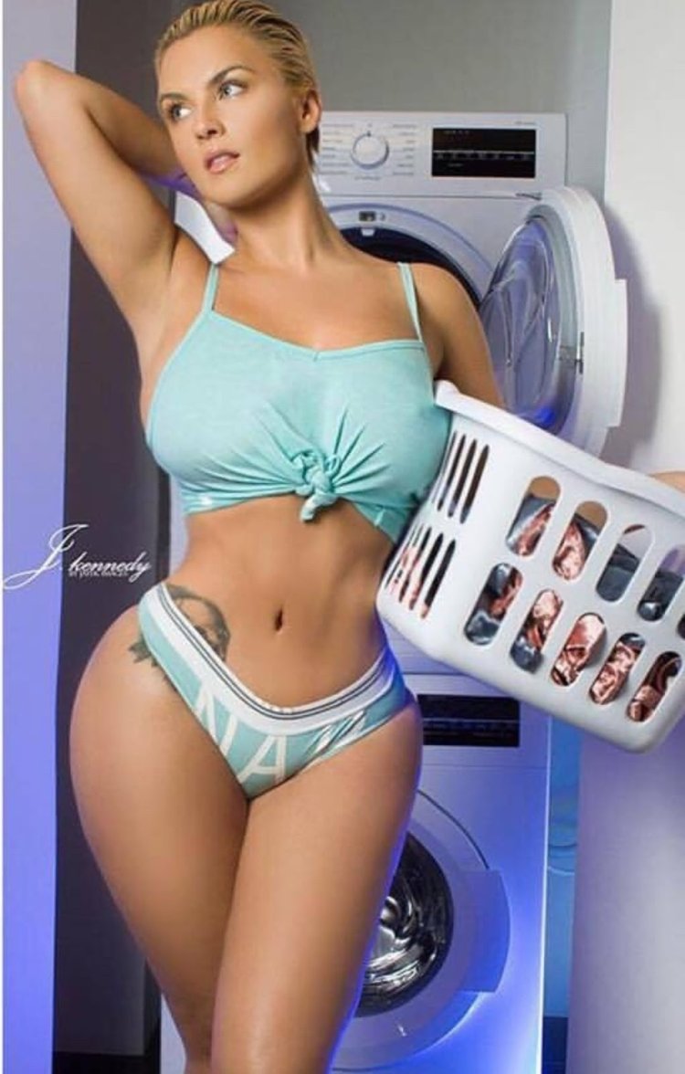 Amy jackson @theallamericanbadgirl