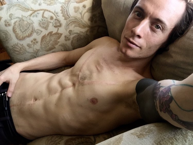 Brenna Sparks, Owen Gray Deeplush urlgallerie