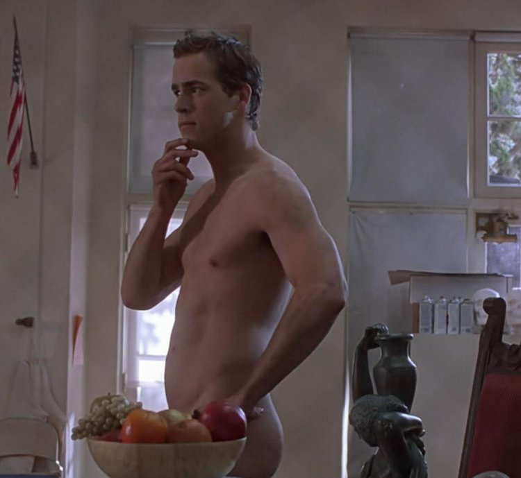 Ryan Reynolds porn actress