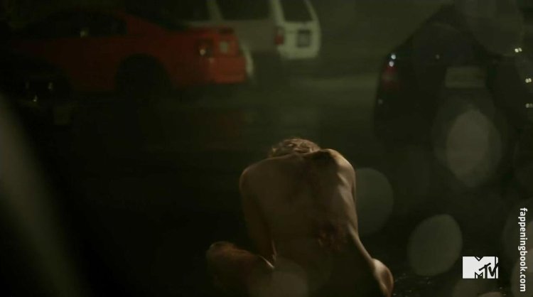 Shelley Katherine Hennig Naked