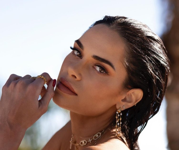 Christina Dream model