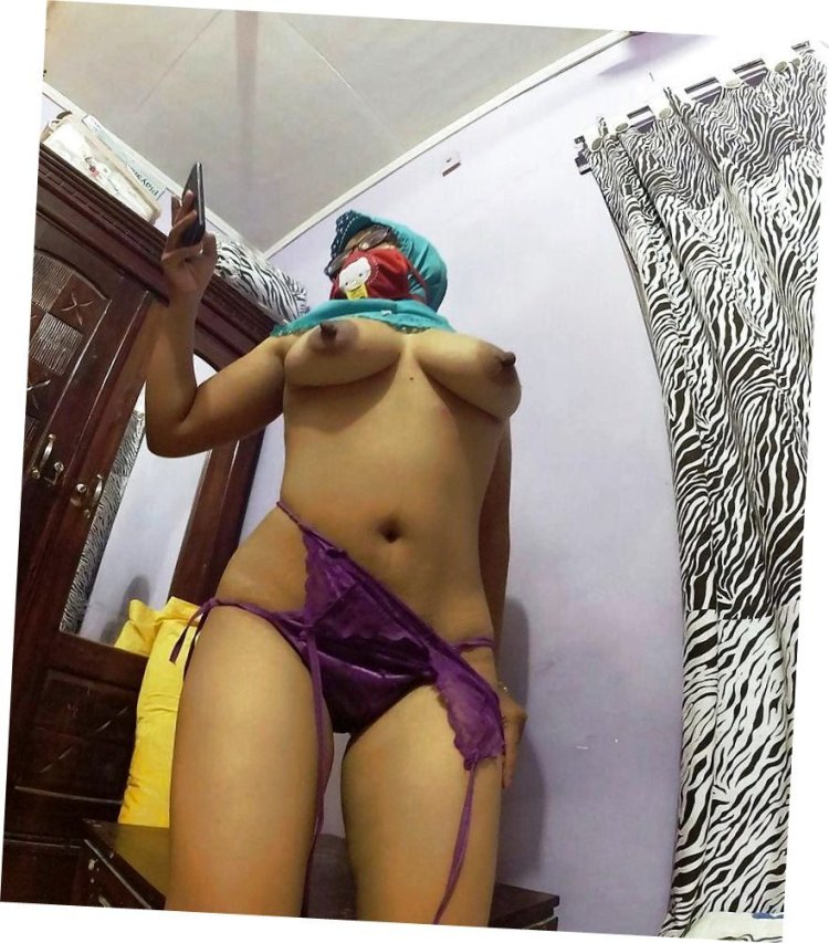 Marica Hase nurse naked