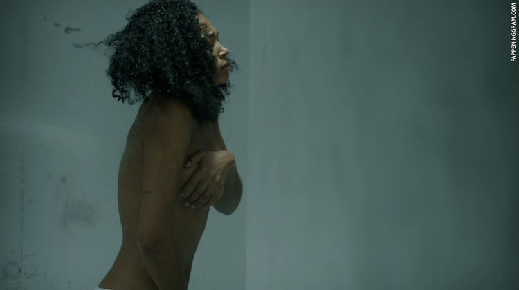 Alba Flores Erotic photos