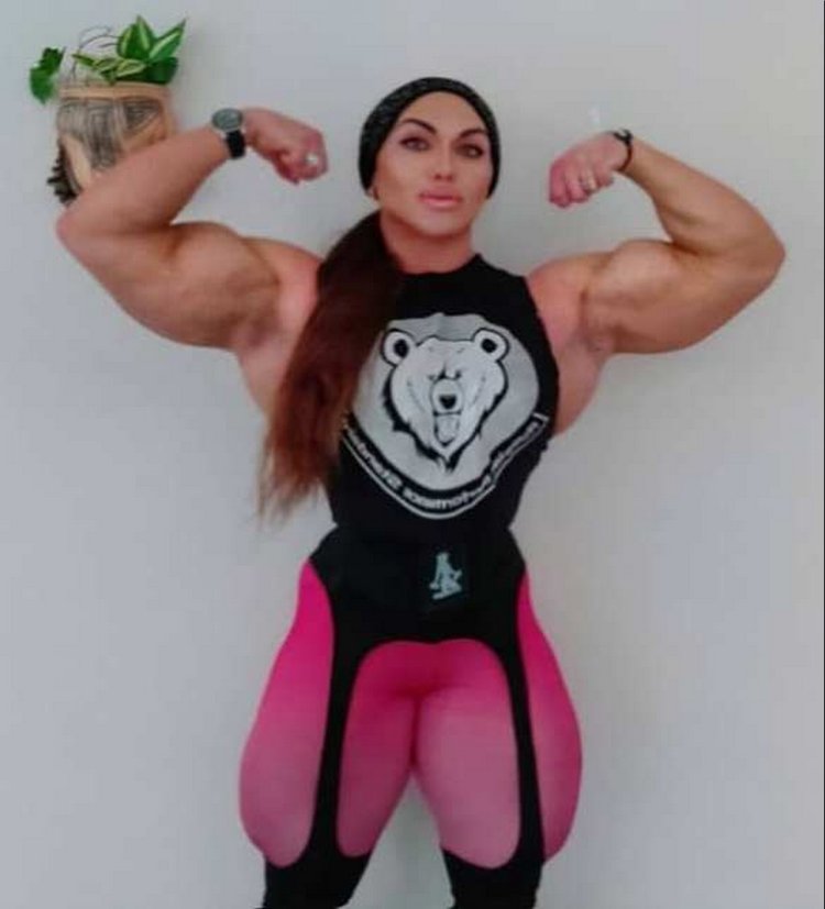 Katya Kuznetsova bodybuilder
