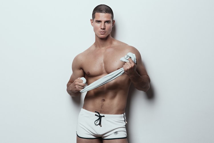 Dmitry Averyanov Fitness Model