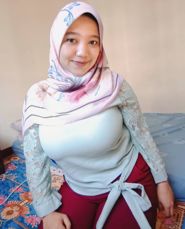 SMA Hijab Toket Gede