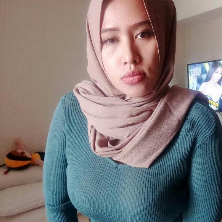 Indonesia hijab breast