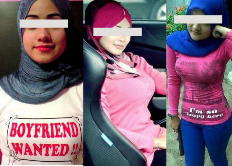 Muslim showed her chest