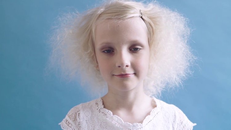 Sandra Loren Valencia Mokraya