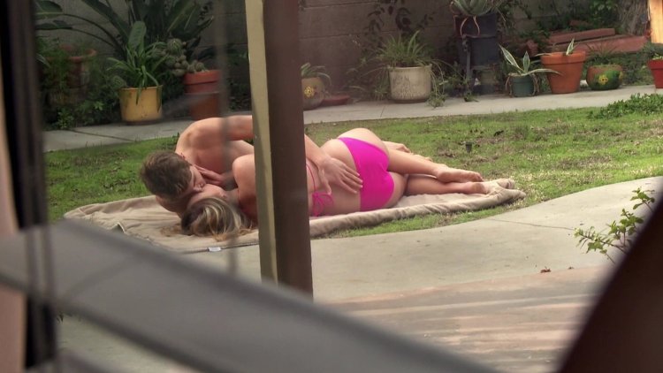 Madison Riley photo naked