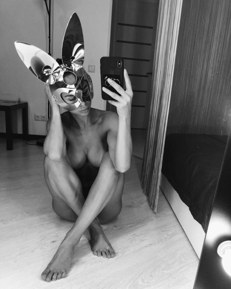 Jenny.m. Hannah Sesk Stream Jenny Mosienko