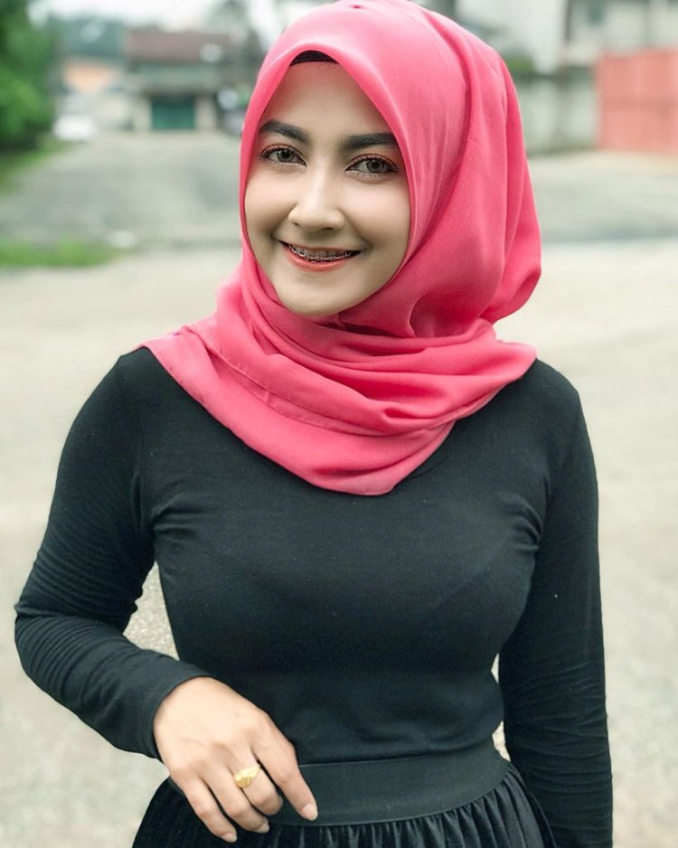 Jilboobs montok young first night