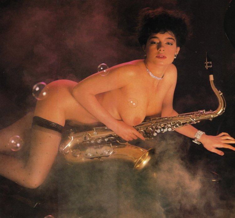 Centerfold (Rowan Moore)