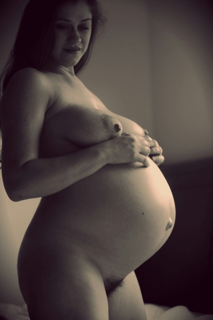 Daniel Delawane Pregnant Nude