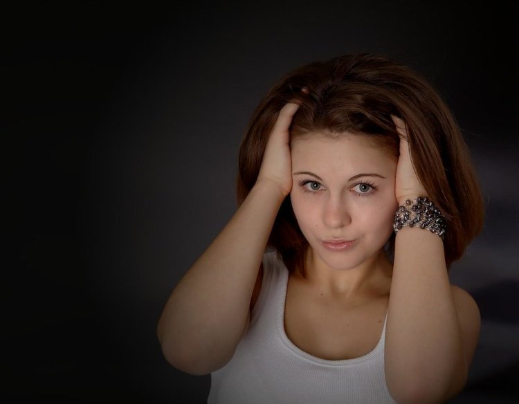 Alexandra Tislenok Sandronya