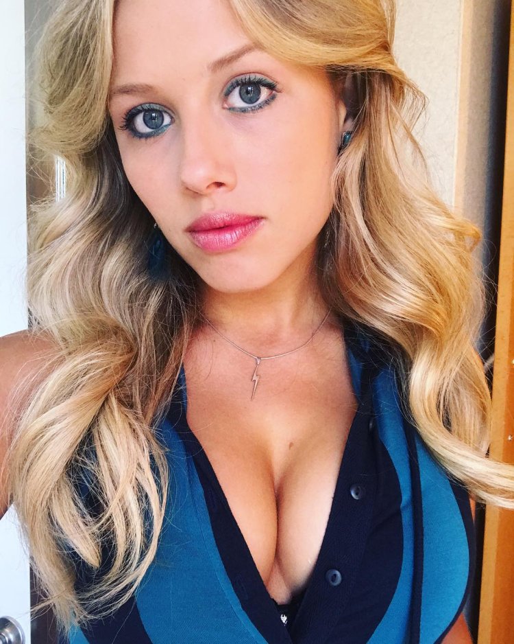 Nicole Whitehead Plaiboy