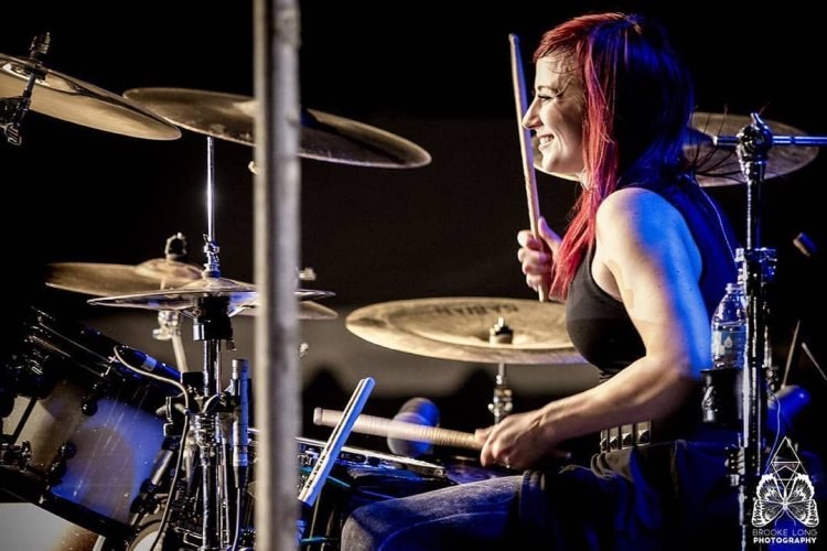 Jen Ledger hot photo