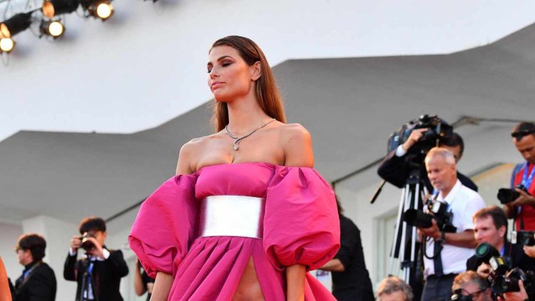 Julia Salemi and Daian Mello Naked