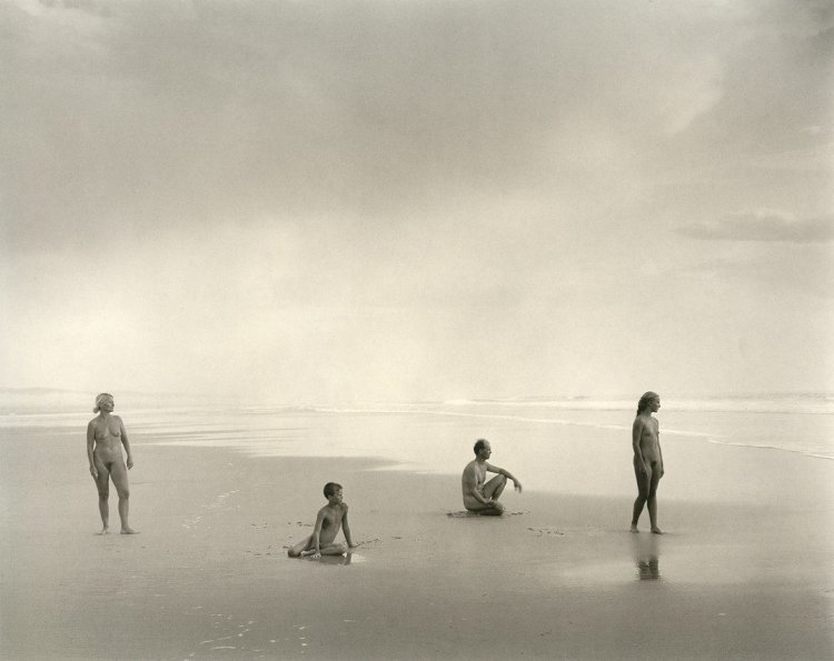 The scandalous photographer Rodes