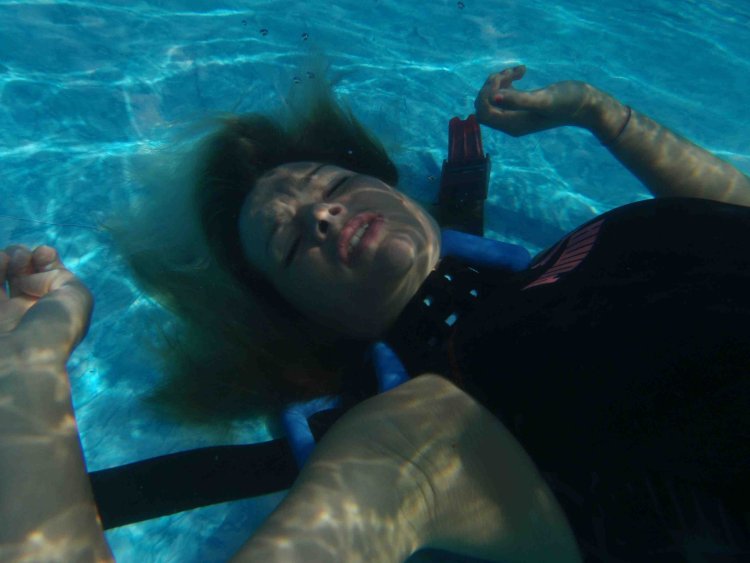 Japanese porn actress Sex Underwater