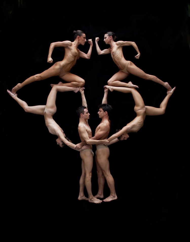 Modern dances are naked