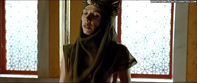 Esther Mosquito Nud Pic