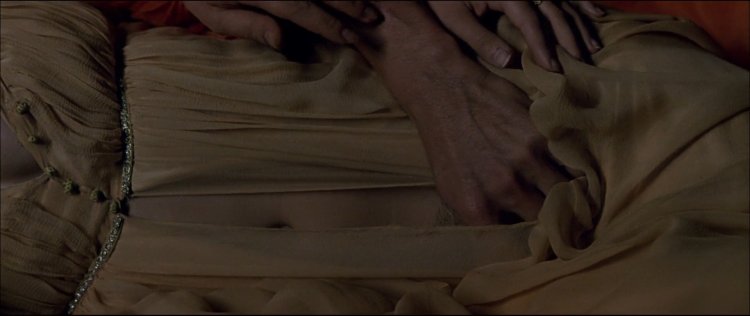 Esther Anderson photo naked