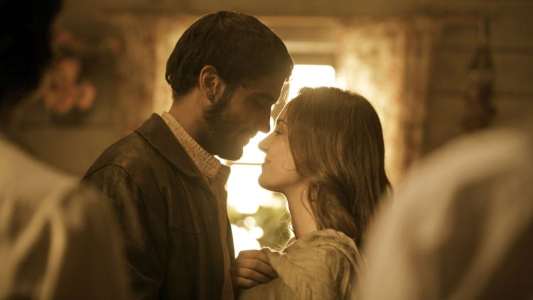 Fernando Tielva is naked